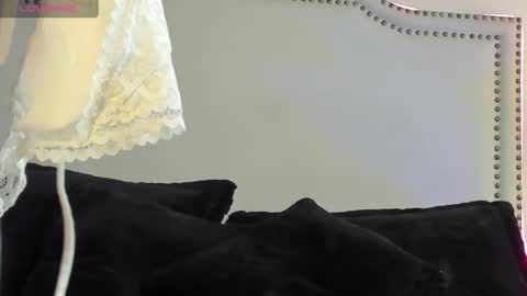 Snapshot of madii_lenon chatting on July 3, 5:52 pm madii lenon online show from July 3, 5:52 pm