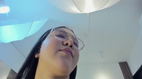 madiison_harperr online show from April 1, 7:33 pm