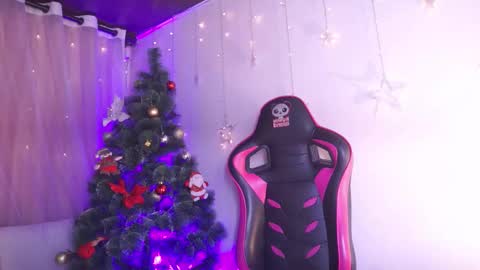 Madison   online show from December 17, 12:55 pm