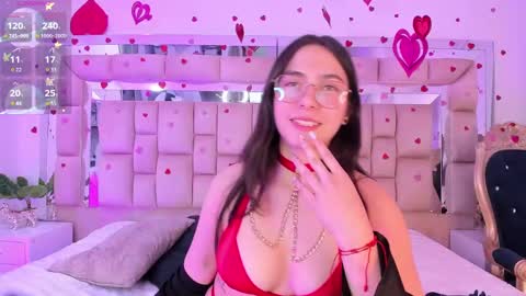 Madison Roux online show from February 11, 4:33 am