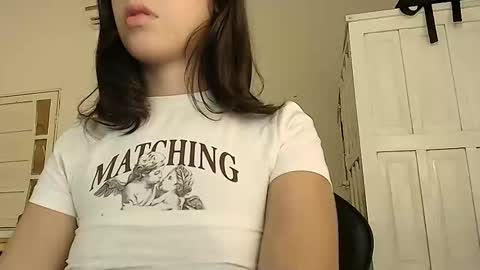 Snapshot of madisonbyers chatting on February 28, 2:34 am Ig madis0nbyers online show from February 28, 2:34 am