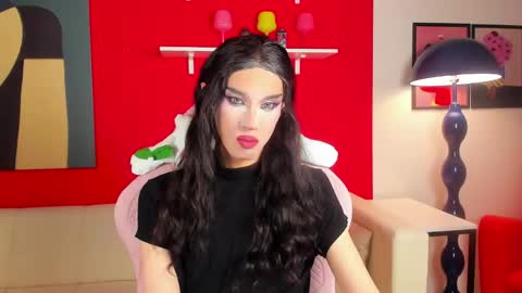 madisonesprit online show from April 13, 9:59 am