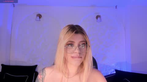 Madison Kane online show from March 31, 11:21 am