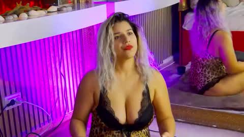 madisonrusso online show from December 2, 10:31 am