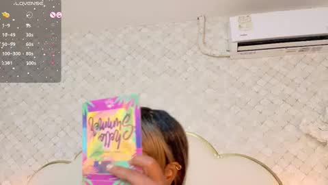 Madisson Lopez online show from January 6, 8:45 pm