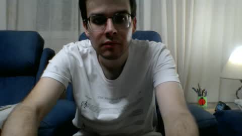 Snapshot of madmike_92 chatting on October 10, 8:19 pm madmike_92 online show from October 10, 8:19 pm