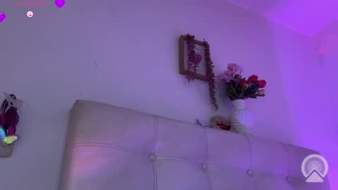 madysson__js_ online show from May 7, 10:48 pm