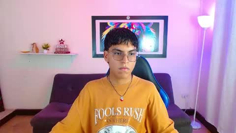 Snapshot of maegor18 chatting on May 25, 9:32 pm Maik online show from May 25, 9:32 pm