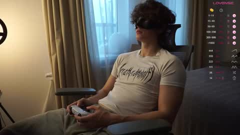 Mike XMaestro 3369 online show from November 15, 11:40 am