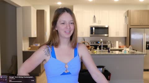 Snapshot of maevivant chatting on March 14, 12:28 am Mae online show from March 14, 12:28 am