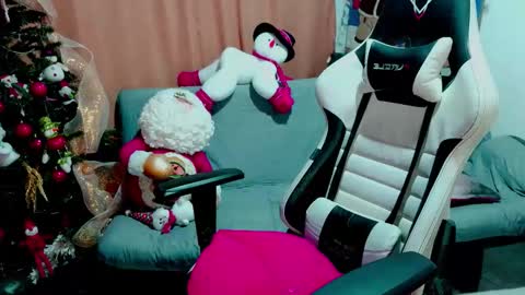 Snapshot of mafecito24 chatting on December 15, 1:10 am mafecito24 online show from December 15, 1:10 am