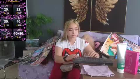 mafecosecret online show from September 22, 9:50 pm