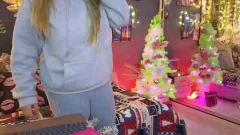 mafecosecret online show from January 7, 4:48 am