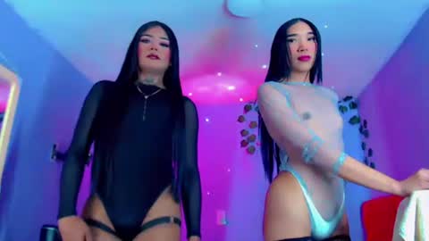 mafer_dolls_ online show from March 24, 5:56 am