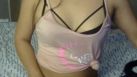 maferchavez88 online show from March 4, 1:44 am
