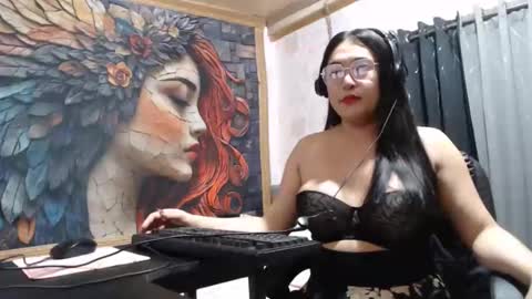 maffilicious_xxx online show from November 2, 4:42 pm