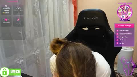 mag1c_eyes online show from November 24, 3:45 pm