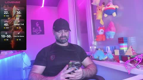 Snapshot of magabear chatting on January 31, 11:45 pm Magabear online show from January 31, 11:45 pm