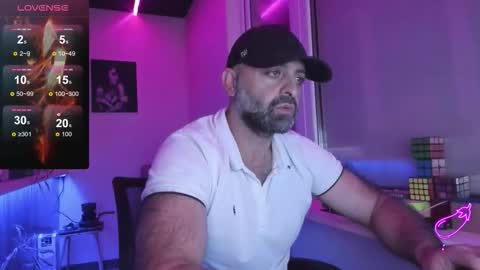 Snapshot of magabear chatting on September 25, 5:33 am Magabear online show from September 25, 5:33 am