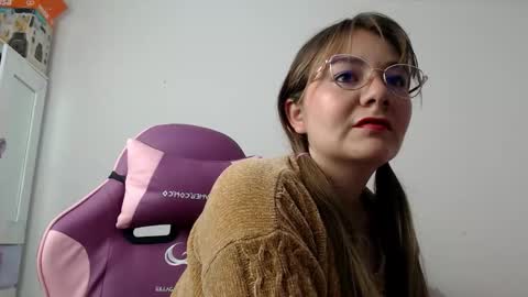 Snapshot of magalyrosy chatting on October 22, 10:26 am Magaly online show from October 22, 10:26 am