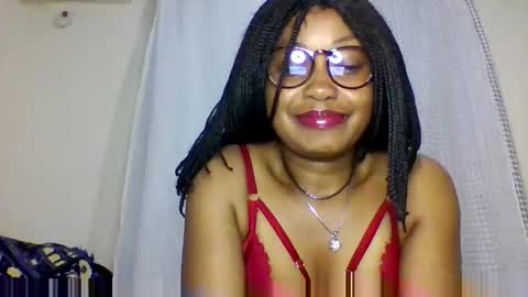 Snapshot of magdalinemus chatting on October 30, 5:24 pm magdalinemus online show from October 30, 5:24 pm