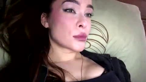 magggg658318 online show from February 14, 11:51 am