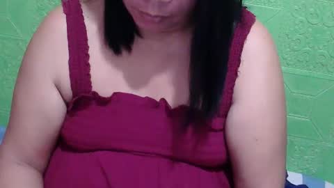 Snapshot of maggie_sweet09 chatting on June 9, 7:25 pm maggie_sweet09 online show from June 9, 7:25 pm