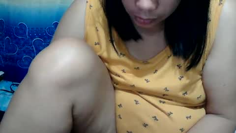 Snapshot of maggie_sweet09 chatting on June 18, 6:12 pm maggie_sweet09 online show from June 18, 6:12 pm