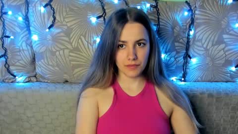 Snapshot of maggiecake chatting on April 24, 1:30 am Maggie online show from April 24, 1:30 am