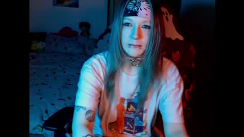 Magdalene Swaggy online show from April 3, 6:06 pm