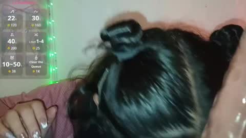 Alice online show from April 12, 5:01 am