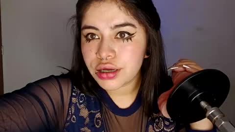 Snapshot of magic_alicee_ chatting on July 9, 7:07 pm Alice online show from July 9, 7:07 pm
