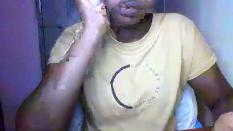 Snapshot of magic_bliss chatting on May 25, 4:46 pm Bliss online show from May 25, 4:46 pm