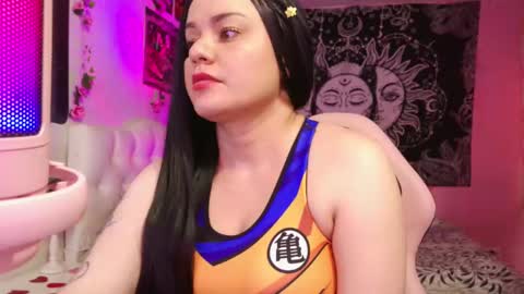 Claire online show from February 5, 7:53 pm