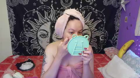 Snapshot of magic_clairewitch chatting on July 23, 11:30 am Claire online show from July 23, 11:30 am