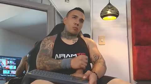 Snapshot of magic_clayton chatting on October 3, 12:18 am Magic online show from October 3, 12:18 am