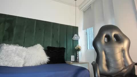 Snapshot of magic_clayton chatting on October 7, 12:08 am Magic online show from October 7, 12:08 am