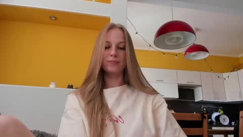 Snapshot of magic_couple13 chatting on May 26, 1:29 pm Alice online show from May 26, 1:29 pm