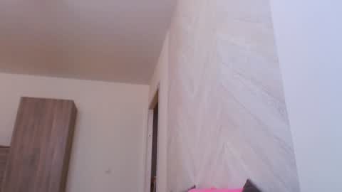 Snapshot of magic_eyes_ chatting on July 5, 4:19 am Hypnotizing online show from July 5, 4:19 am