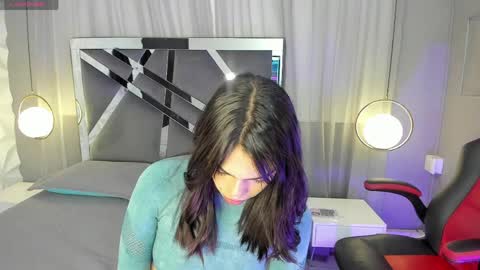 Snapshot of magic_katt chatting on April 10, 9:41 pm Katt online show from April 10, 9:41 pm