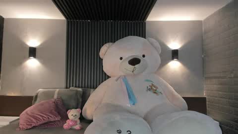 Marge online show from May 5, 9:34 pm