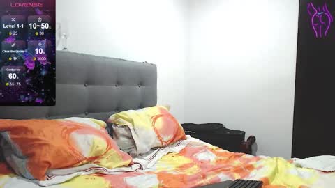 magic_stephany__ online show from January 12, 1:33 am