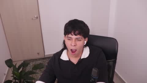 Tony Hoffa online show from February 23, 9:01 pm