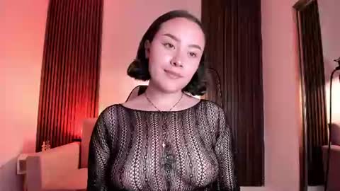 Snapshot of magic_vera chatting on July 7, 6:47 am Vera online show from July 7, 6:47 am