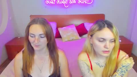 Lili and Bella online show from September 26, 6:12 pm