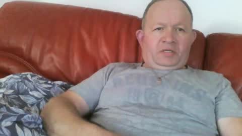 Snapshot of magicman250 chatting on July 14, 5:45 am magicman250 online show from July 14, 5:45 am