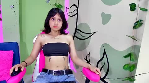 magie_rouse online show from May 1, 6:56 pm
