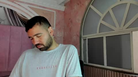 Snapshot of magnus_alejo chatting on May 25, 11:27 am Magnus Alejo online show from May 25, 11:27 am