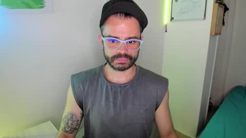     online show from March 11, 1:22 am