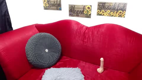 ISABELA online show from January 8, 8:50 pm